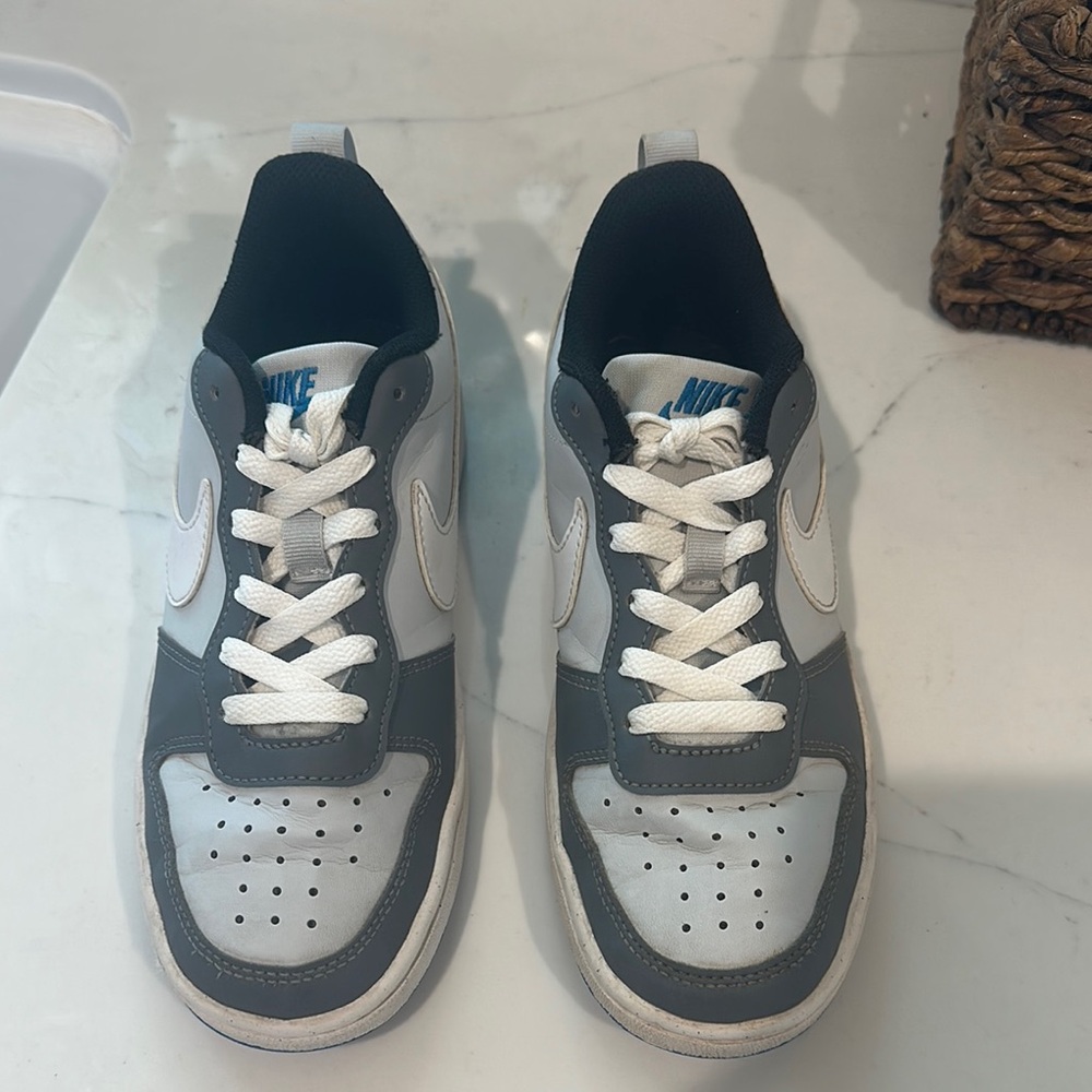 Nike Classic Gray and White Sneakers